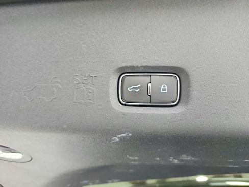 Used 2025 Ford Expedition Max Platinum image 49