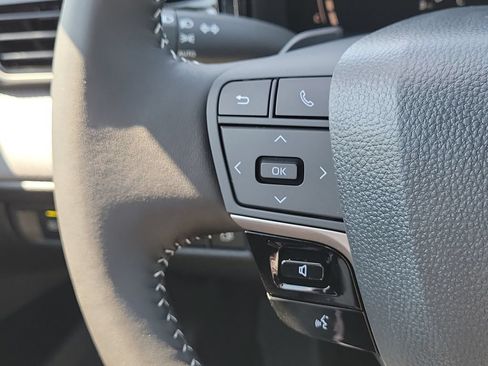 New 2026 Toyota Camry SE w/ Convenience Package FWD image 10