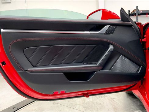 Certified 2022 Porsche 911 Carrera GTS RWD image 28