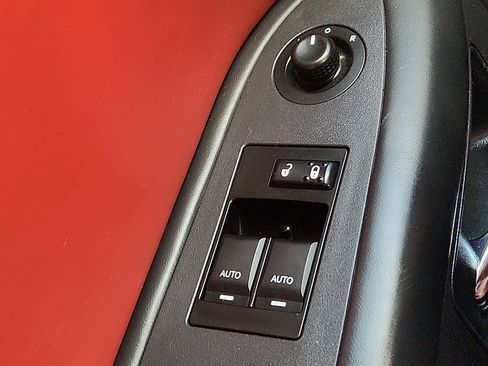 Used 2013 Dodge Challenger R/T RWD image 22