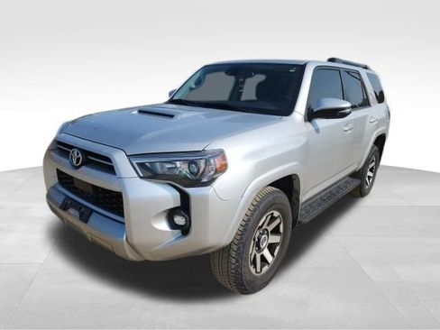 Used 2022 Toyota 4Runner TRD Off-Road Premium AWD/4WD image 7