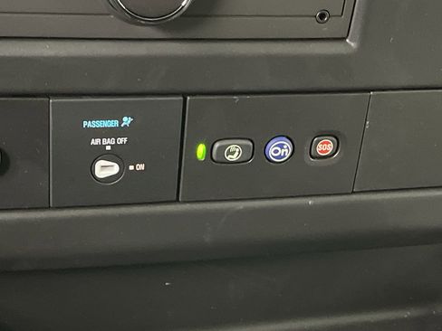 New 2025 GMC Savana 2500 w/ Driver Convenience Package RWD image 19