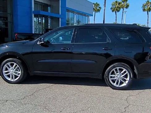 Used 2025 Dodge Durango GT AWD/4WD image 5
