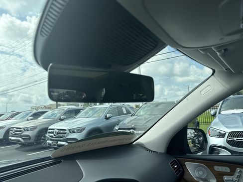 Certified 2025 Mercedes-Benz GLE 350 4MATIC image 27