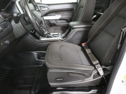 Certified 2022 Chevrolet Colorado LT w/ Fleet Safety Package image 13