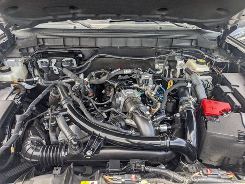 Used 2022 Ford Bronco Outer Banks AWD/4WD image 31