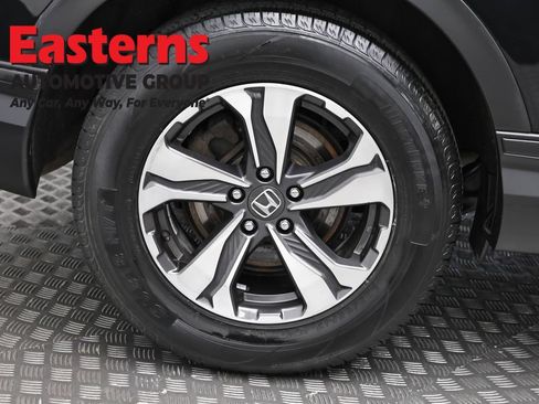 Used 2017 Honda CR-V LX image 28