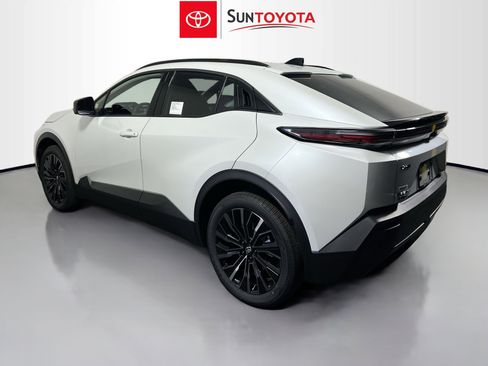 New 2026 Toyota C-HR AWD/4WD image 6