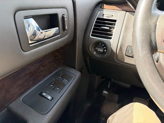 Used 2019 Ford Flex Limited AWD/4WD image 11