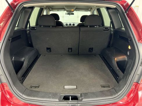 Used 2012 Chevrolet Captiva Sport LT image 17