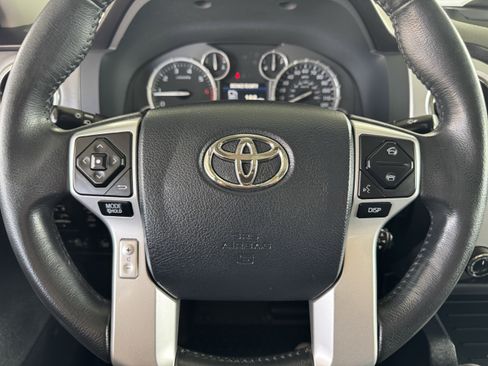 Used 2017 Toyota Tundra Limited w/ Limited Premium Package AWD/4WD image 35