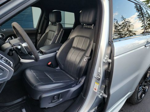 Used 2020 Land Rover Range Rover Sport HST image 8
