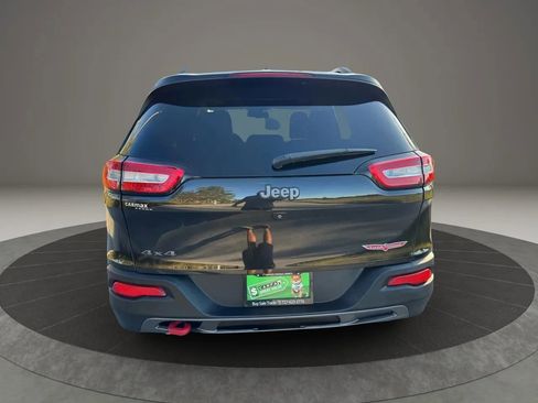 Used 2016 Jeep Cherokee Trailhawk w/ Comfort/Convenience Group image 6