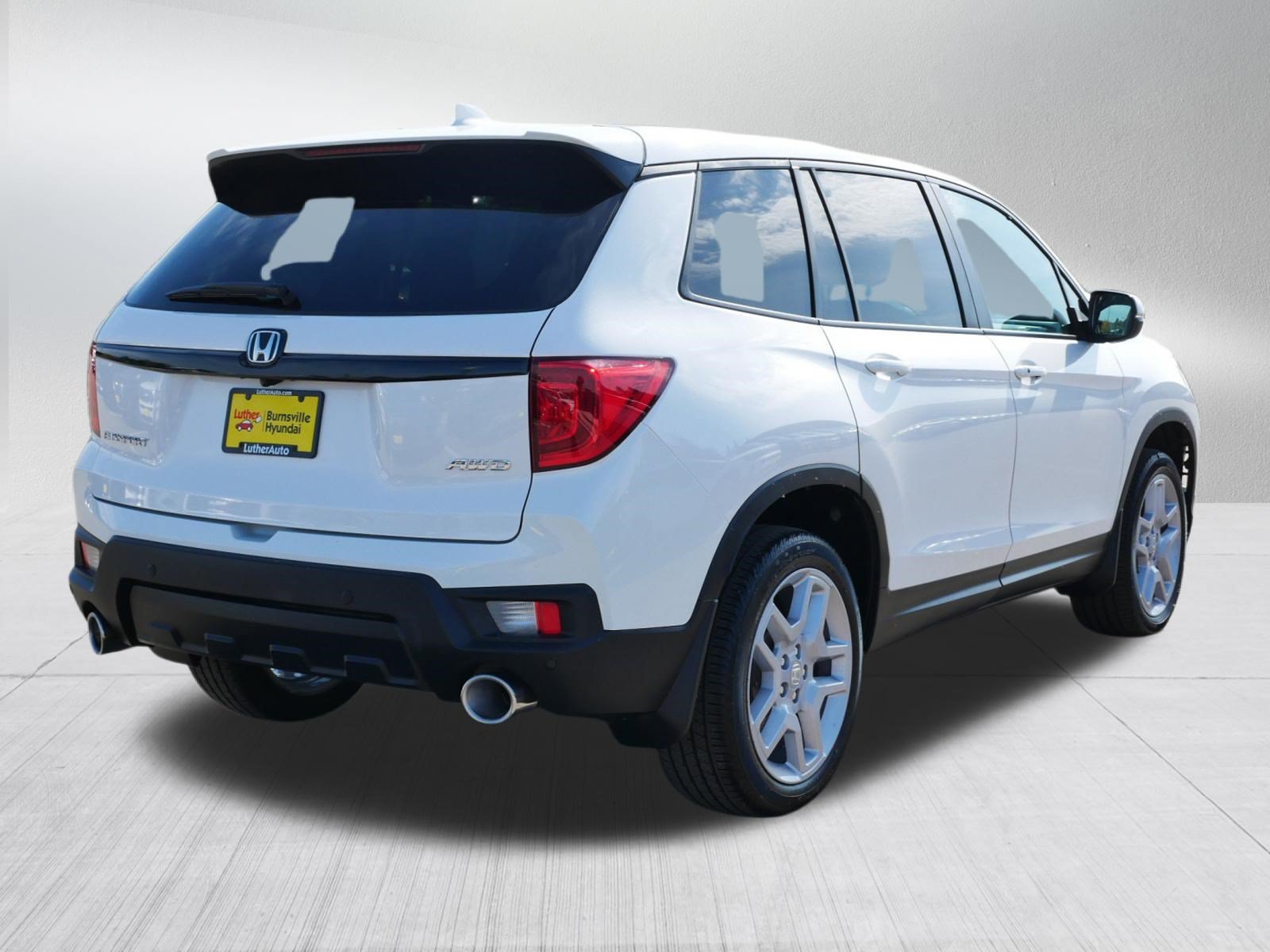 Used 2025 Honda Passport EX-L image 7