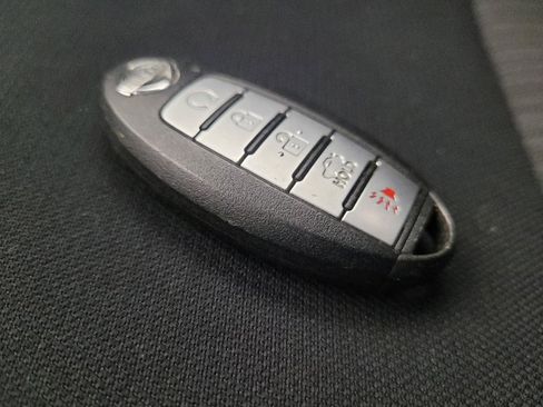 Used 2023 Nissan Sentra SV w/ All-Weather Package image 32