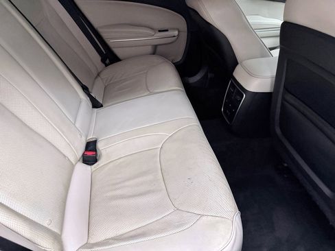 Used 2016 Chrysler 300 C w/ Light Group RWD image 14