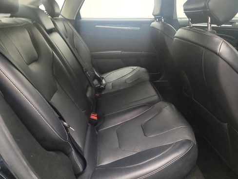 Used 2020 Ford Fusion Energi Titanium image 19