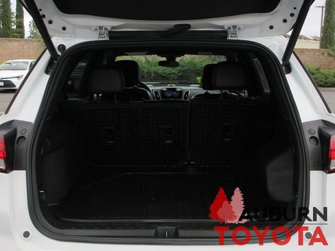 Used 2023 Chevrolet Equinox RS w/ RS Leather Package image 7