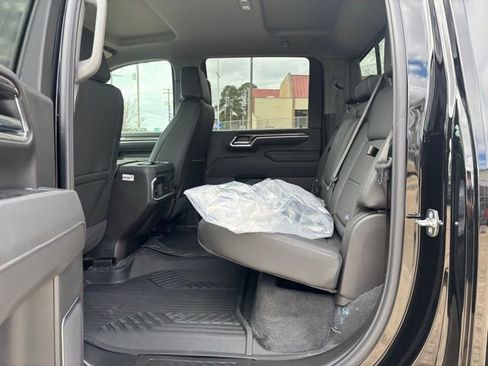 New 2026 Chevrolet Silverado 2500 LTZ w/ LTZ Convenience Package image 15