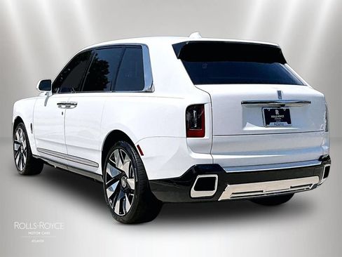 Certified 2025 Rolls-Royce Cullinan AWD/4WD image 10
