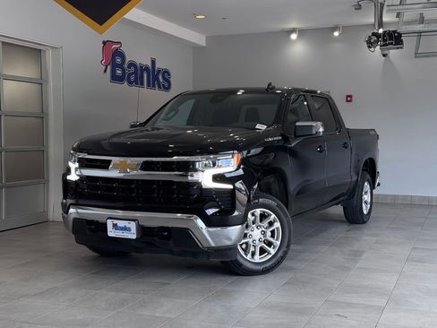 Certified 2023 Chevrolet Silverado 1500 LT AWD/4WD image 2