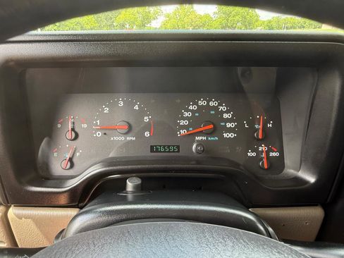 Used 2003 Jeep Wrangler X AWD/4WD image 20