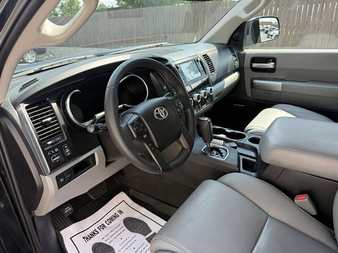 Used 2021 Toyota Sequoia Limited AWD/4WD image 12