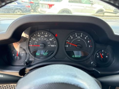 Used 2009 Jeep Wrangler X AWD/4WD image 12
