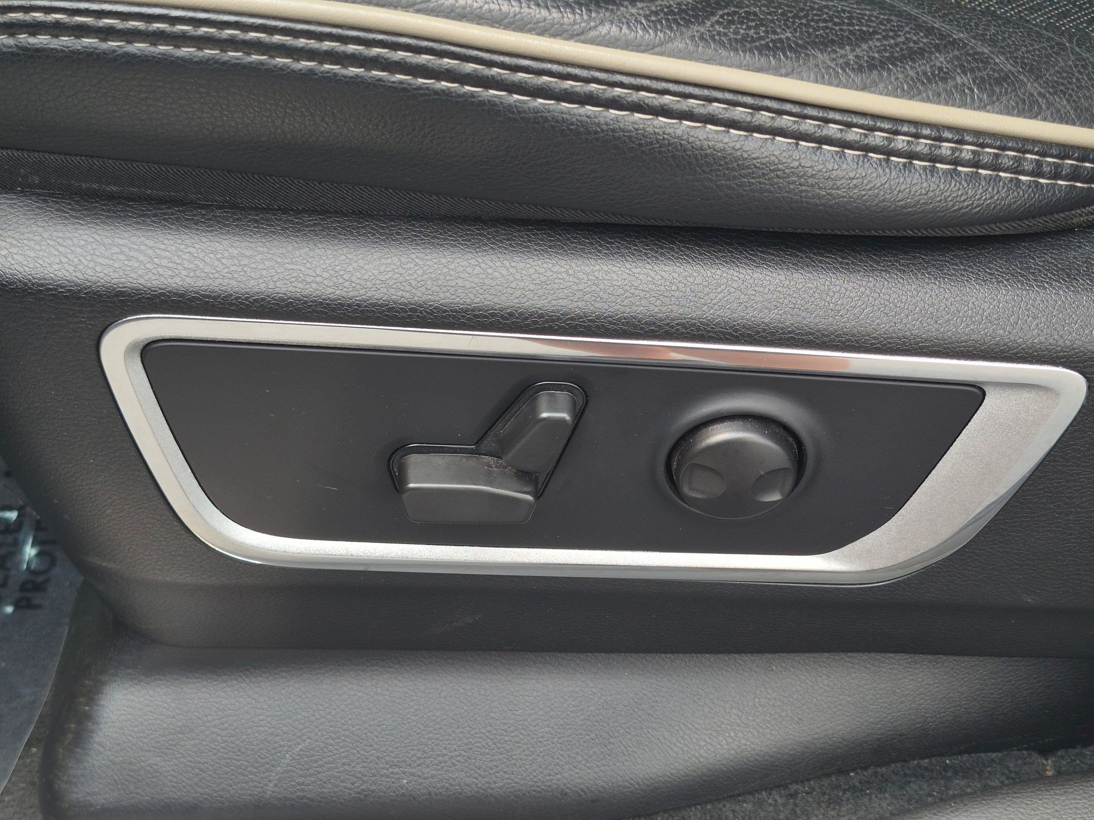 Used 2022 RAM 1500 Laramie RWD image 17