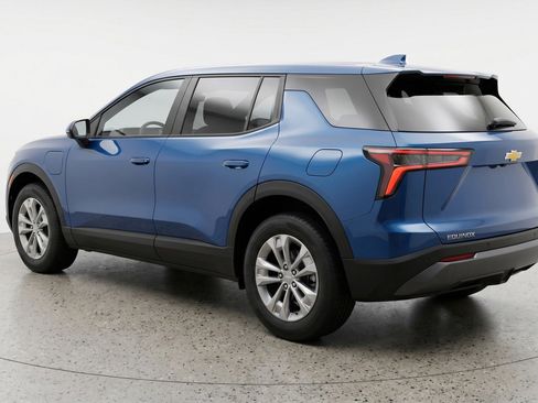 Used 2025 Chevrolet Equinox LT FWD image 6