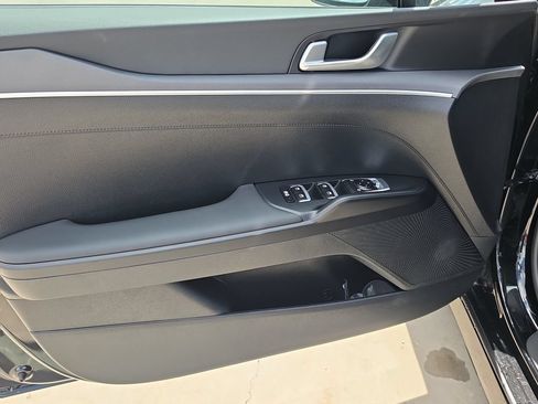 New 2026 Kia K5 LXS FWD image 17