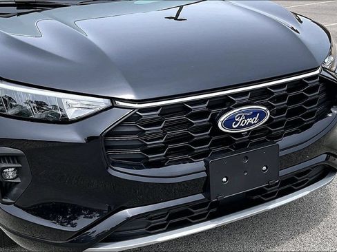 Certified 2023 Ford Escape ST-Line Select w/ Tech Pack #2 AWD/4WD image 30