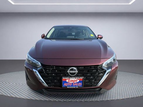 Used 2025 Nissan Sentra SV FWD image 8