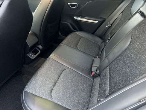 Used 2025 Kia K4 GT-Line image 12