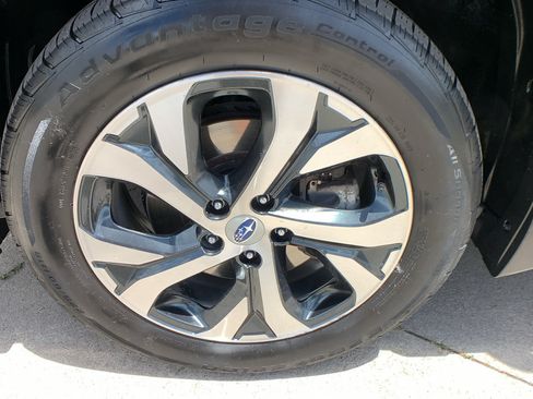 Used 2021 Subaru Outback Limited XT w/ Popular Package #2 AWD/4WD image 9