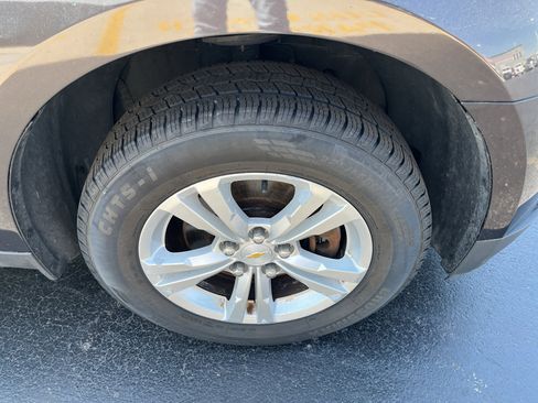 Used 2015 Chevrolet Equinox LT w/ Driver Convenience Package image 35