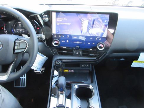 New 2026 Lexus NX 350h F Sport image 39