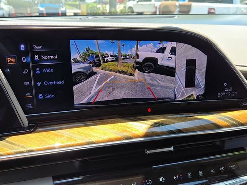 Used 2023 Cadillac Escalade Sport Platinum AWD/4WD image 33