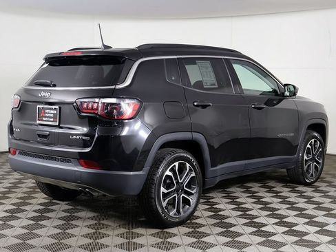 Used 2022 Jeep Compass Limited AWD/4WD image 10