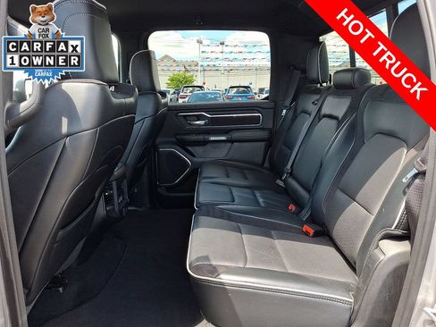 Used 2025 RAM 1500 Laramie AWD/4WD image 10