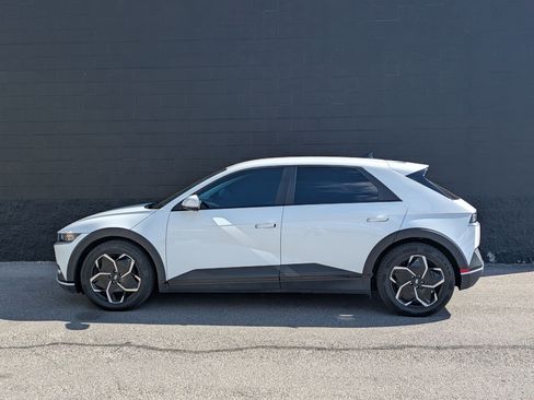 Used 2022 Hyundai Ioniq 5 SE AWD/4WD image 8