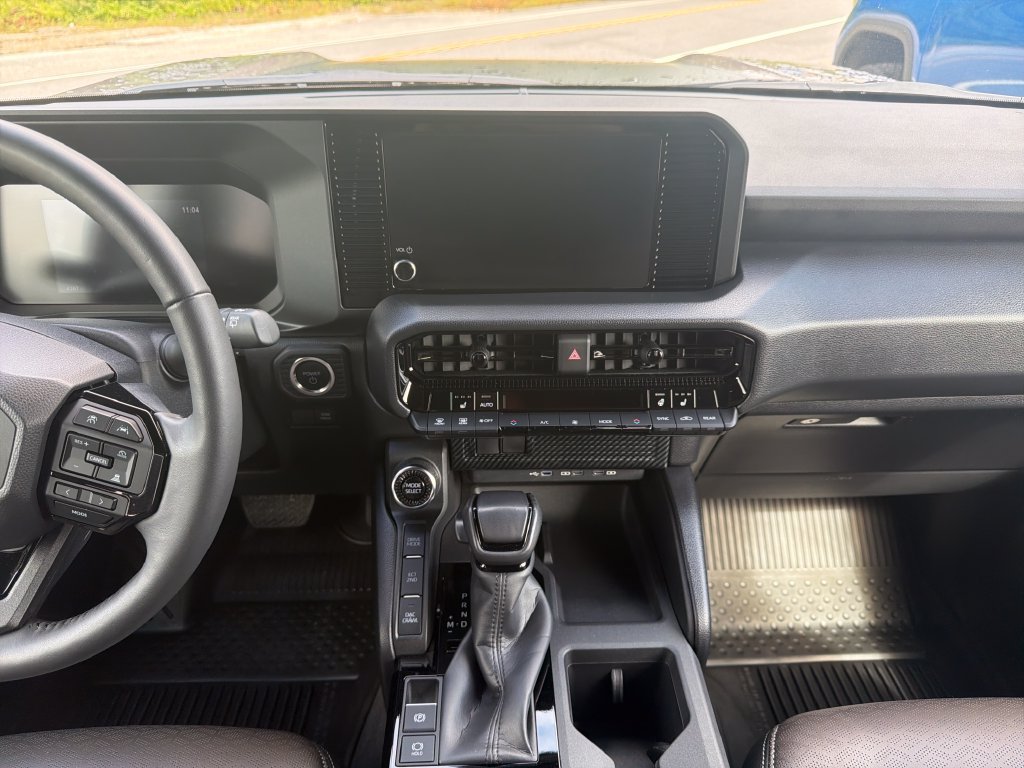 Used 2025 Toyota Land Cruiser 1958 AWD/4WD image 17