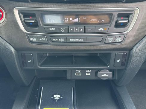 Certified 2024 Honda Passport TrailSport image 15