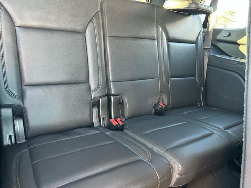 Used 2021 Chevrolet Tahoe LT image 14