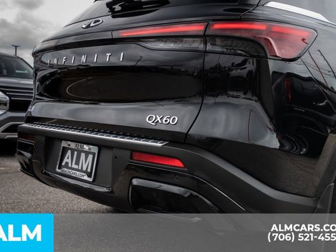 Used 2023 INFINITI QX60 Luxe w/ Cargo Package image 7