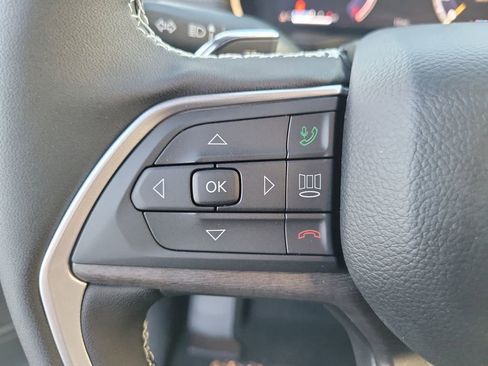 New 2025 Jeep Grand Cherokee L Limited w/ Luxury Tech Group II image 5