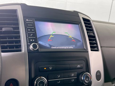 Used 2019 Nissan Frontier SV image 13