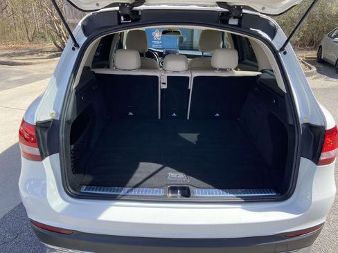 Used 2018 Mercedes-Benz GLC 300 image 9