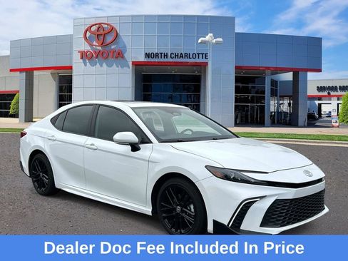 Used 2025 Toyota Camry SE w/ Multimedia Upgrade Package FWD image 1