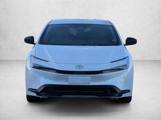 Used 2024 Toyota Prius LE video 2